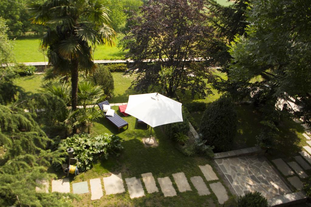 B&B Casa Carla Pinerolo Exteriör bild